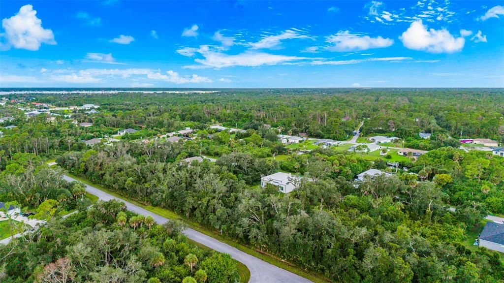 待售: $25,000 (0.23 acres)