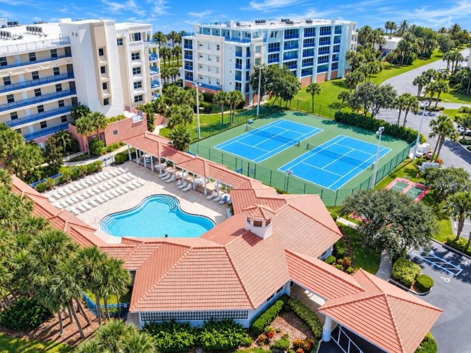 На продажу: $415,000 (3 спален, 2 ванн, 1601 Квадратных фут)