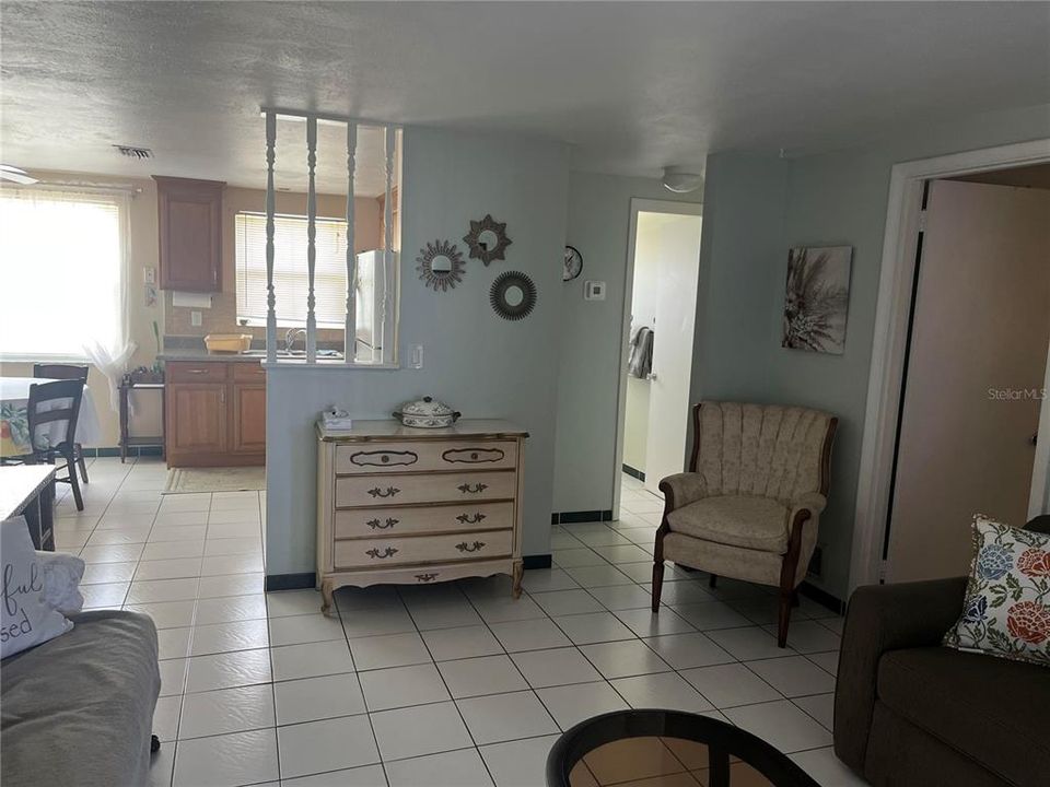For Rent: $1,900 (2 beds, 2 baths, 785 Square Feet)