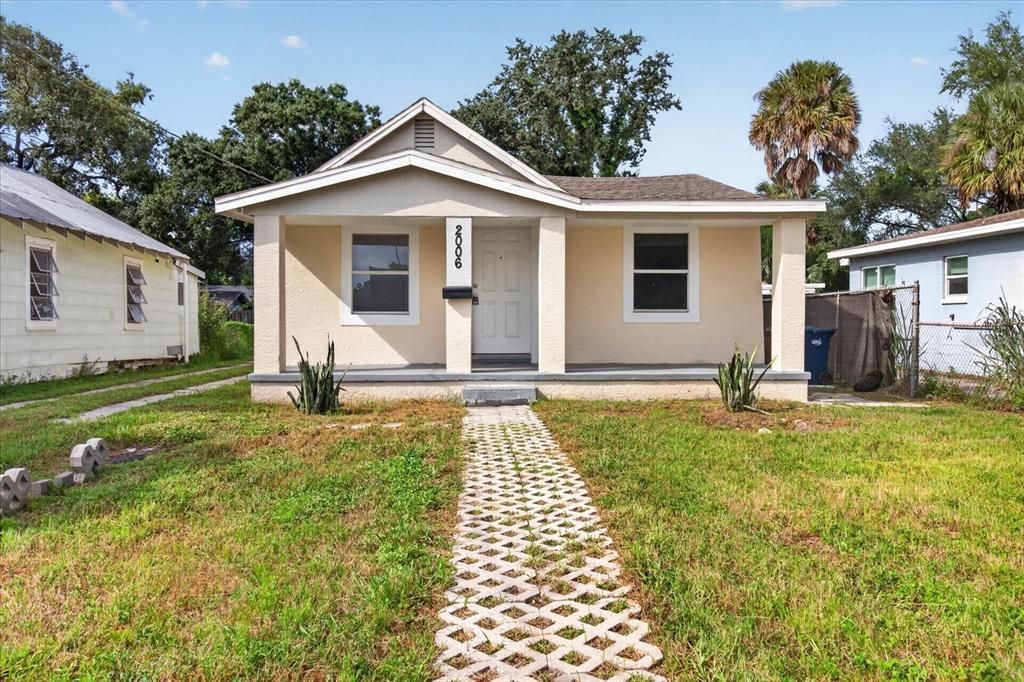 En Venta: $249,900 (3 camas, 2 baños, 1242 Pies cuadrados)