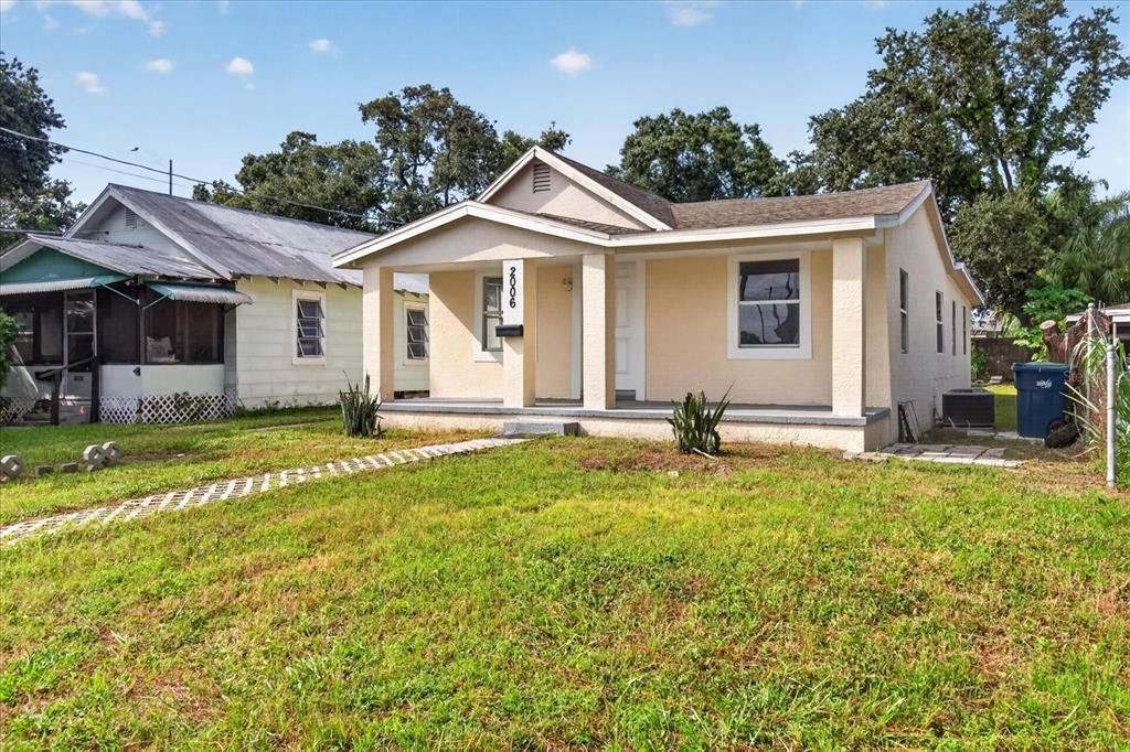 En Venta: $249,900 (3 camas, 2 baños, 1242 Pies cuadrados)