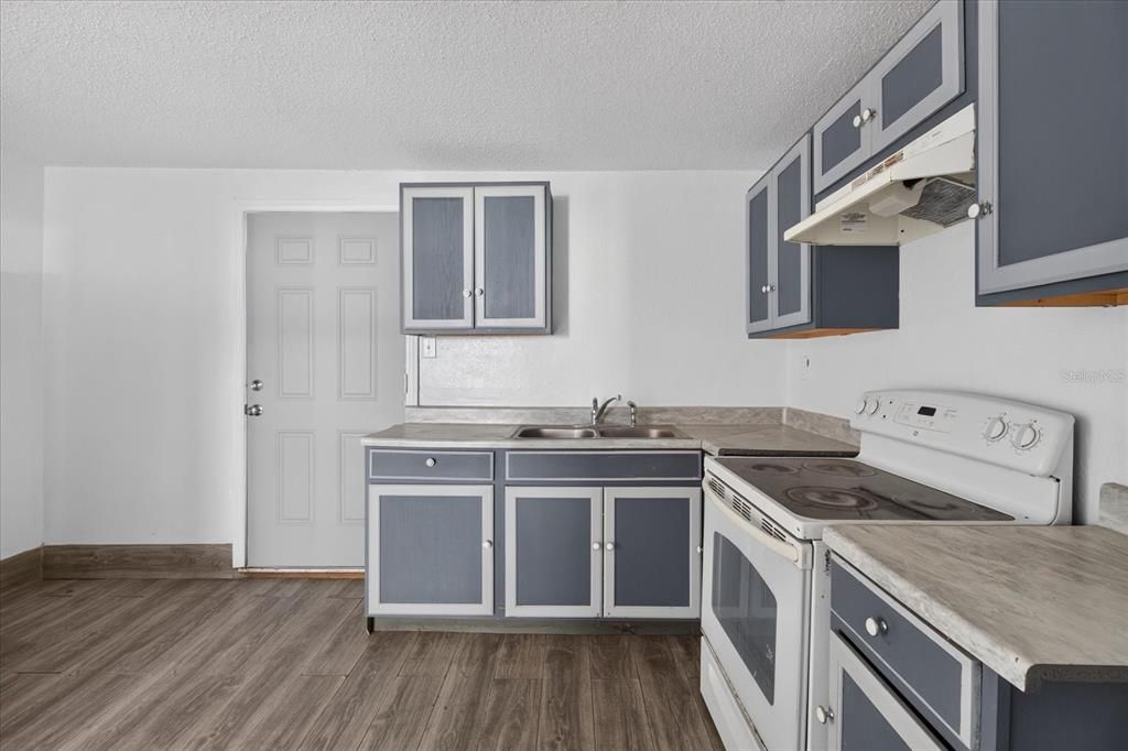 En Venta: $249,900 (3 camas, 2 baños, 1242 Pies cuadrados)
