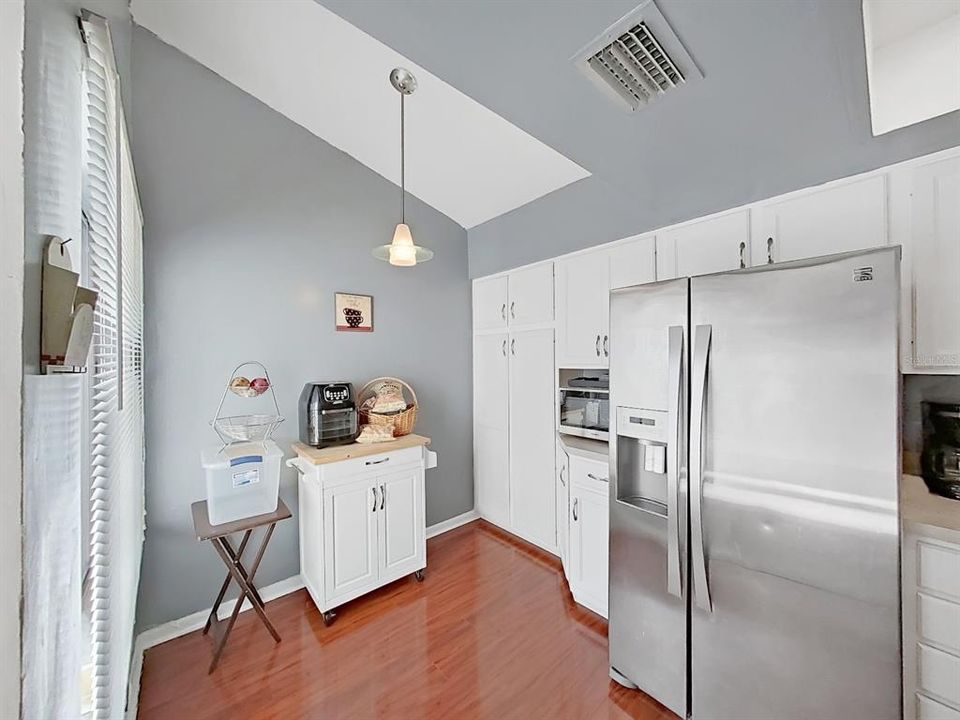 En Venta: $219,000 (2 camas, 2 baños, 1450 Pies cuadrados)