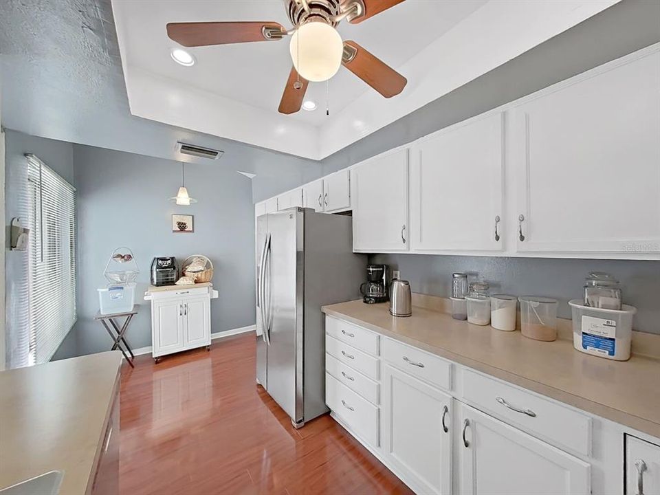 En Venta: $219,000 (2 camas, 2 baños, 1450 Pies cuadrados)