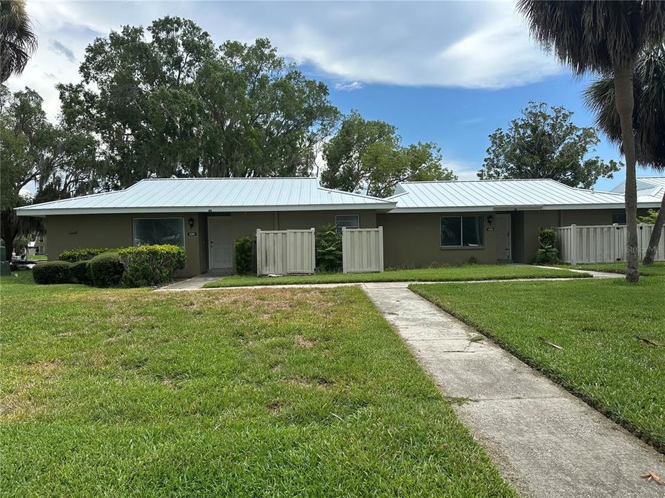 En Venta: $144,000 (2 camas, 2 baños, 1584 Pies cuadrados)
