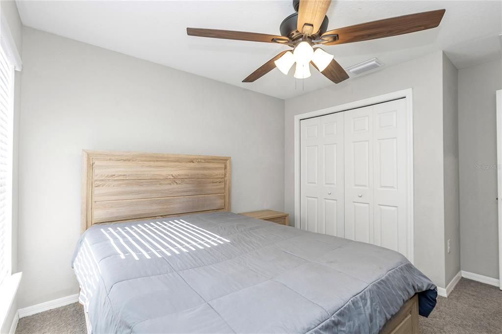 For Rent: $2,100 (3 beds, 2 baths, 1541 Square Feet)