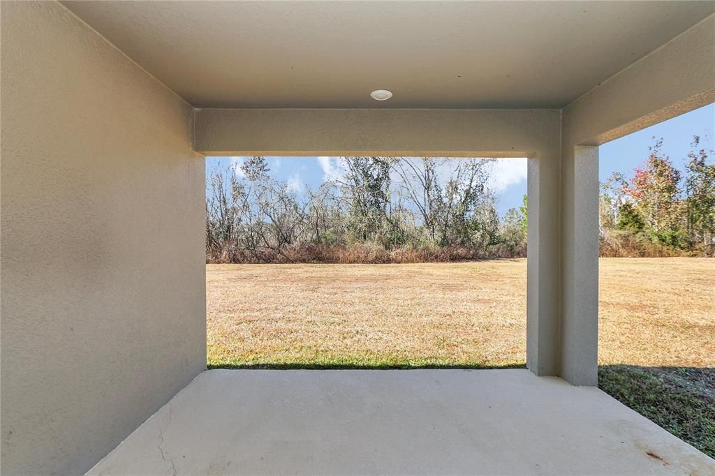 For Rent: $2,100 (3 beds, 2 baths, 1541 Square Feet)