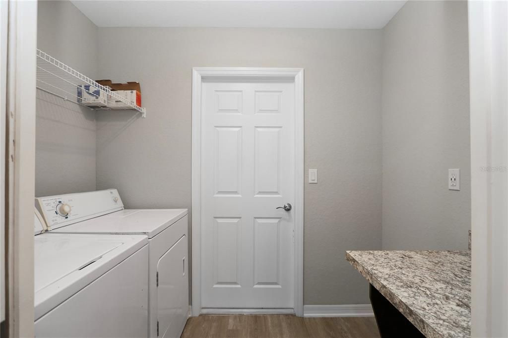 For Rent: $2,100 (3 beds, 2 baths, 1541 Square Feet)