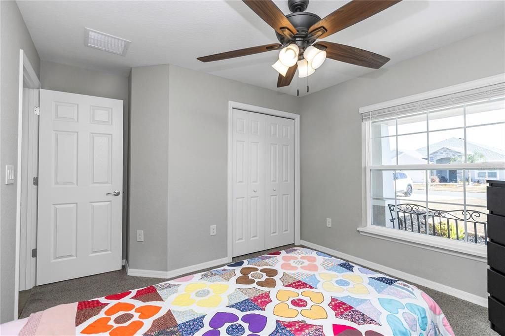 For Rent: $2,100 (3 beds, 2 baths, 1541 Square Feet)