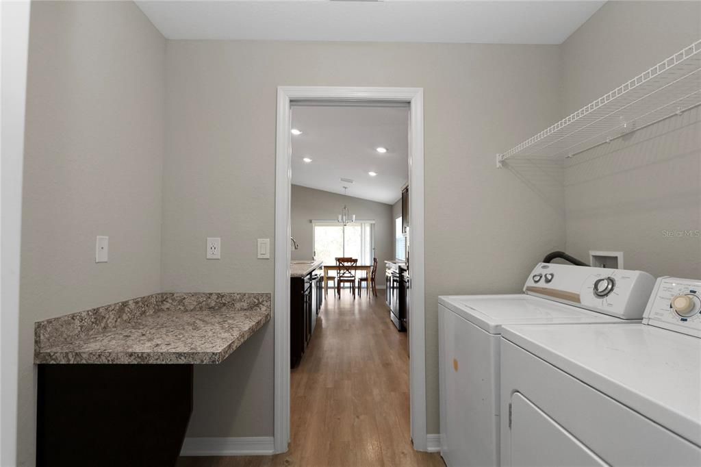 For Rent: $2,100 (3 beds, 2 baths, 1541 Square Feet)