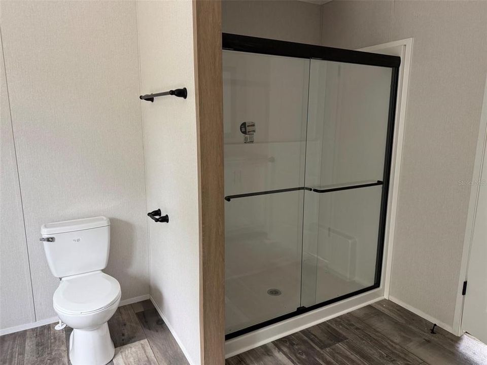 For Sale: $269,900 (3 beds, 2 baths, 1493 Square Feet)