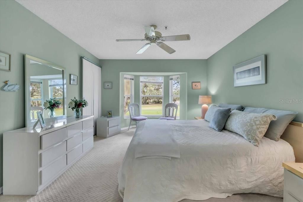 For Sale: $195,000 (2 beds, 2 baths, 1202 Square Feet)