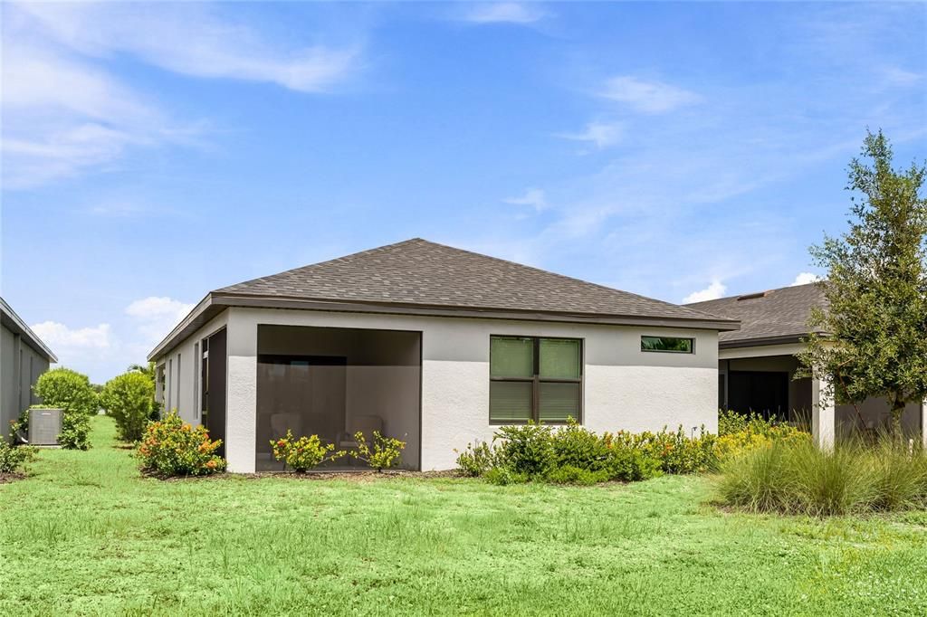 For Rent: $3,000 (4 beds, 2 baths, 1591 Square Feet)