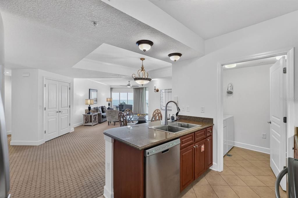 For Sale: $939,000 (3 beds, 3 baths, 1818 Square Feet)