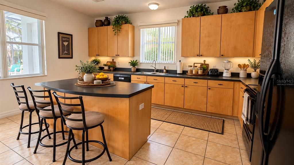 For Sale: $486,000 (5 beds, 4 baths, 3470 Square Feet)