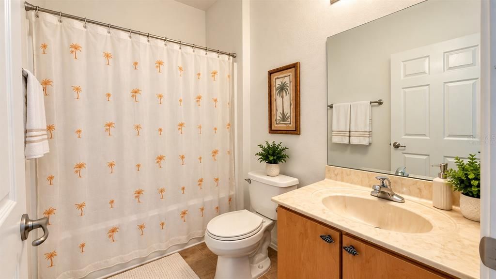 For Sale: $486,000 (5 beds, 4 baths, 3470 Square Feet)