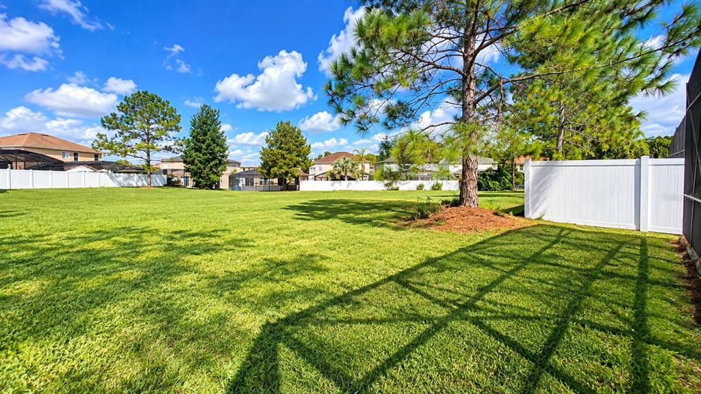 For Sale: $486,000 (5 beds, 4 baths, 3470 Square Feet)