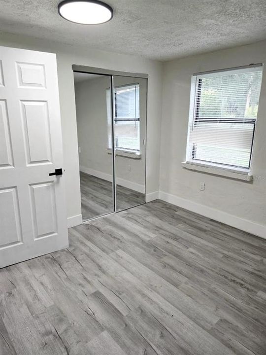For Sale: $229,600 (3 beds, 1 baths, 1216 Square Feet)