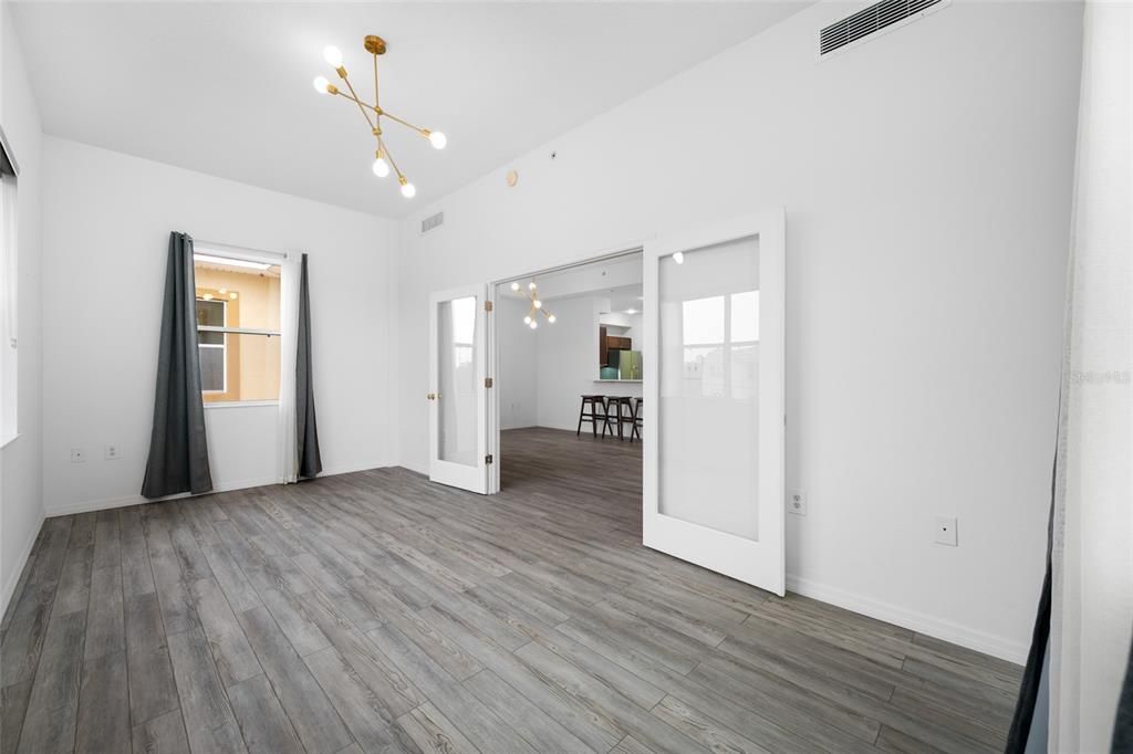 En Venta: $330,000 (3 camas, 2 baños, 1588 Pies cuadrados)