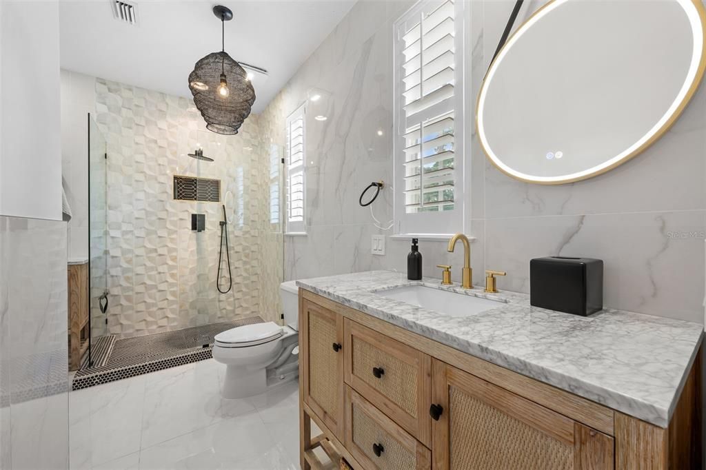 For Sale: $1,699,000 (5 beds, 3 baths, 3933 Square Feet)