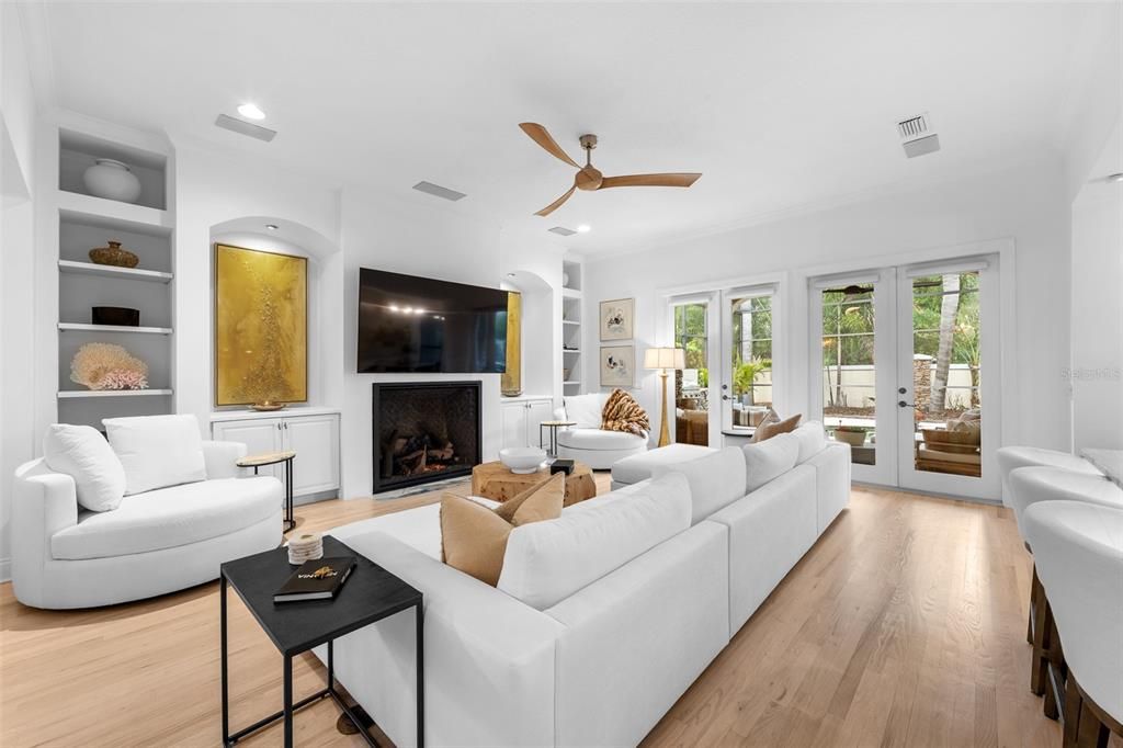 For Sale: $1,699,000 (5 beds, 3 baths, 3933 Square Feet)