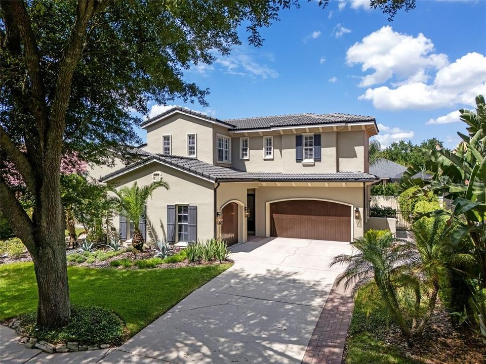 For Sale: $1,699,000 (5 beds, 3 baths, 3933 Square Feet)