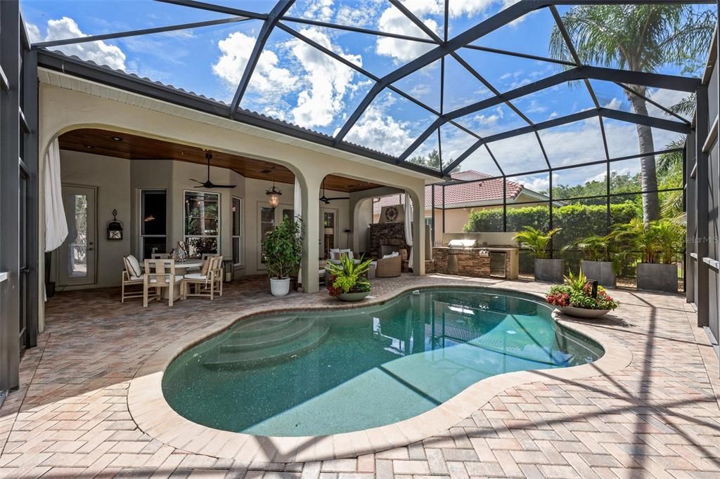 For Sale: $1,699,000 (5 beds, 3 baths, 3933 Square Feet)
