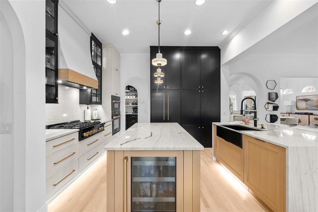 For Sale: $1,699,000 (5 beds, 3 baths, 3933 Square Feet)
