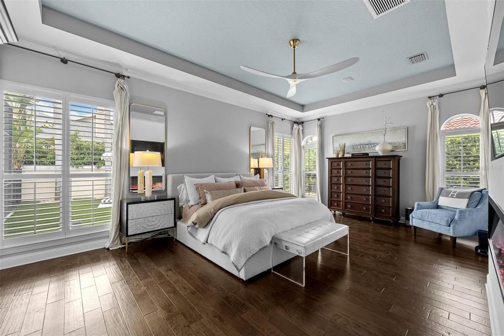 For Sale: $1,699,000 (5 beds, 3 baths, 3933 Square Feet)