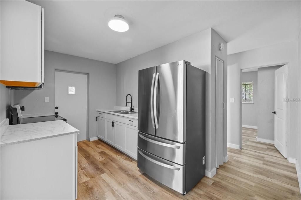 For Sale: $300,000 (0 beds, 0 baths, 1350 Square Feet)