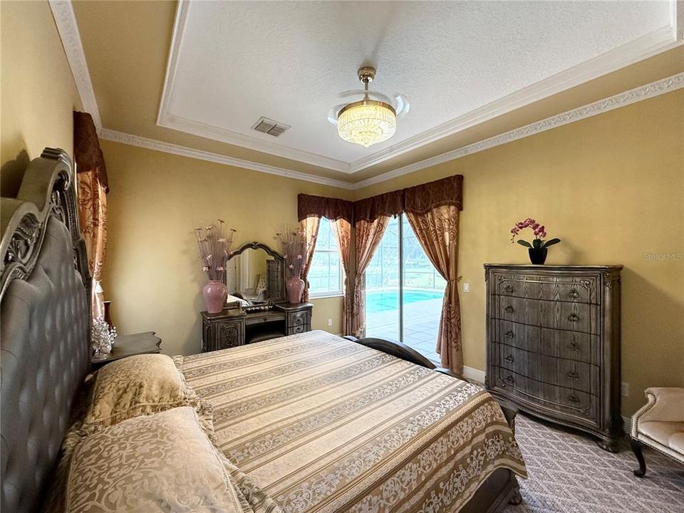 For Sale: $529,000 (4 beds, 2 baths, 2188 Square Feet)