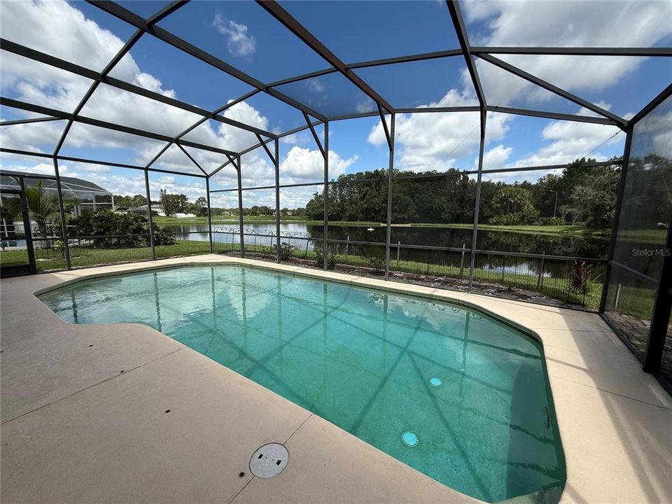 For Sale: $529,000 (4 beds, 2 baths, 2188 Square Feet)