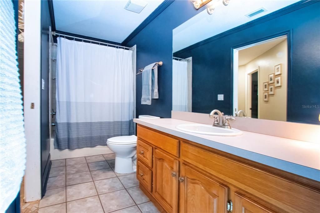 For Sale: $849,999 (4 beds, 3 baths, 2414 Square Feet)