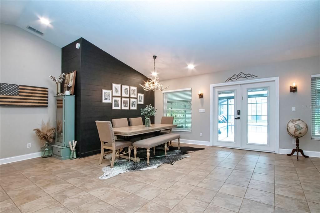 For Sale: $849,999 (4 beds, 3 baths, 2414 Square Feet)