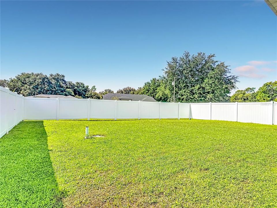 En Venta: $230,000 (3 camas, 2 baños, 1461 Pies cuadrados)