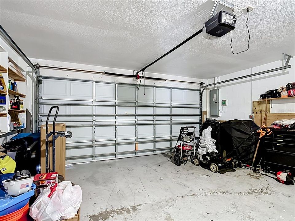 En Venta: $230,000 (3 camas, 2 baños, 1461 Pies cuadrados)