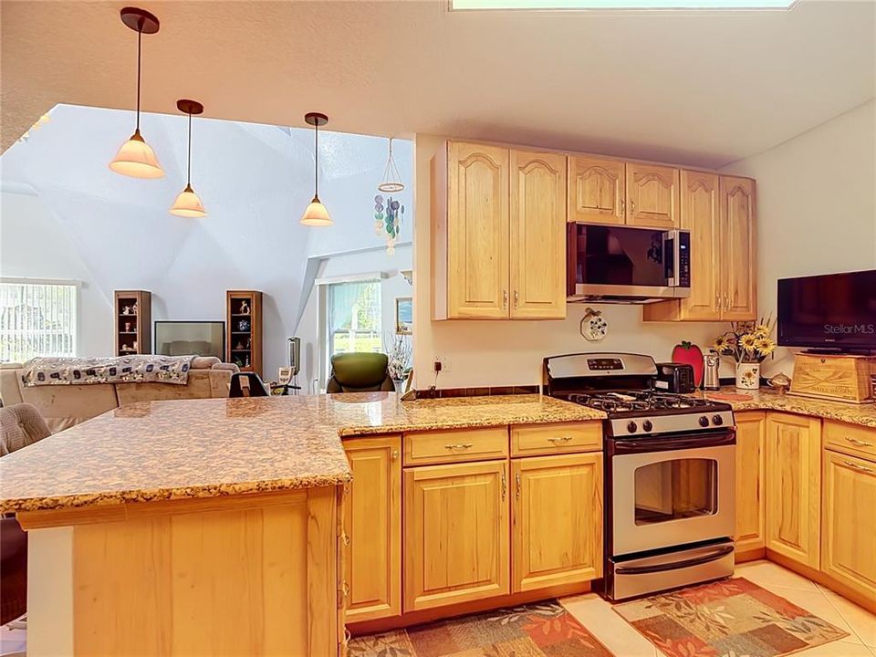 For Sale: $500,000 (3 beds, 2 baths, 2066 Square Feet)