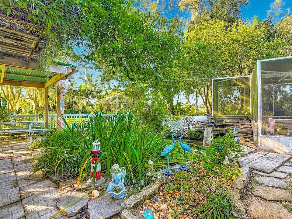 For Sale: $500,000 (3 beds, 2 baths, 2066 Square Feet)