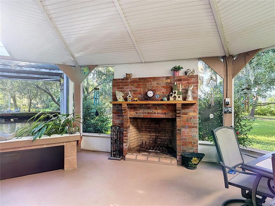 For Sale: $500,000 (3 beds, 2 baths, 2066 Square Feet)