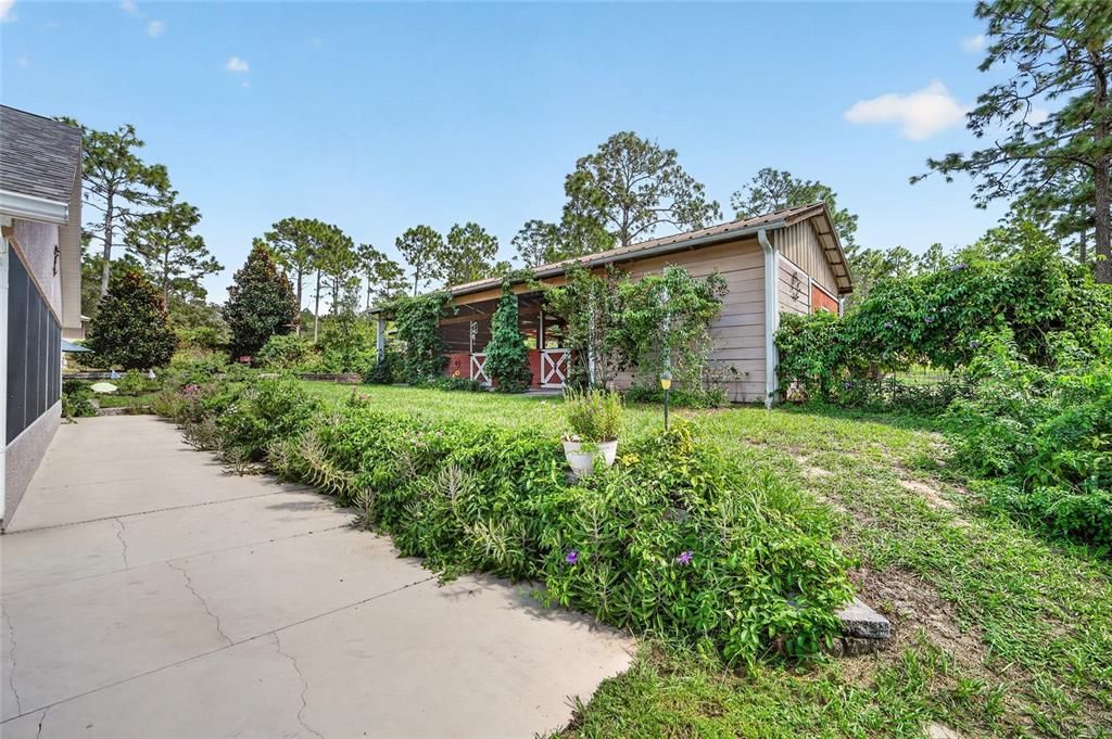 For Sale: $720,000 (3 beds, 2 baths, 2135 Square Feet)