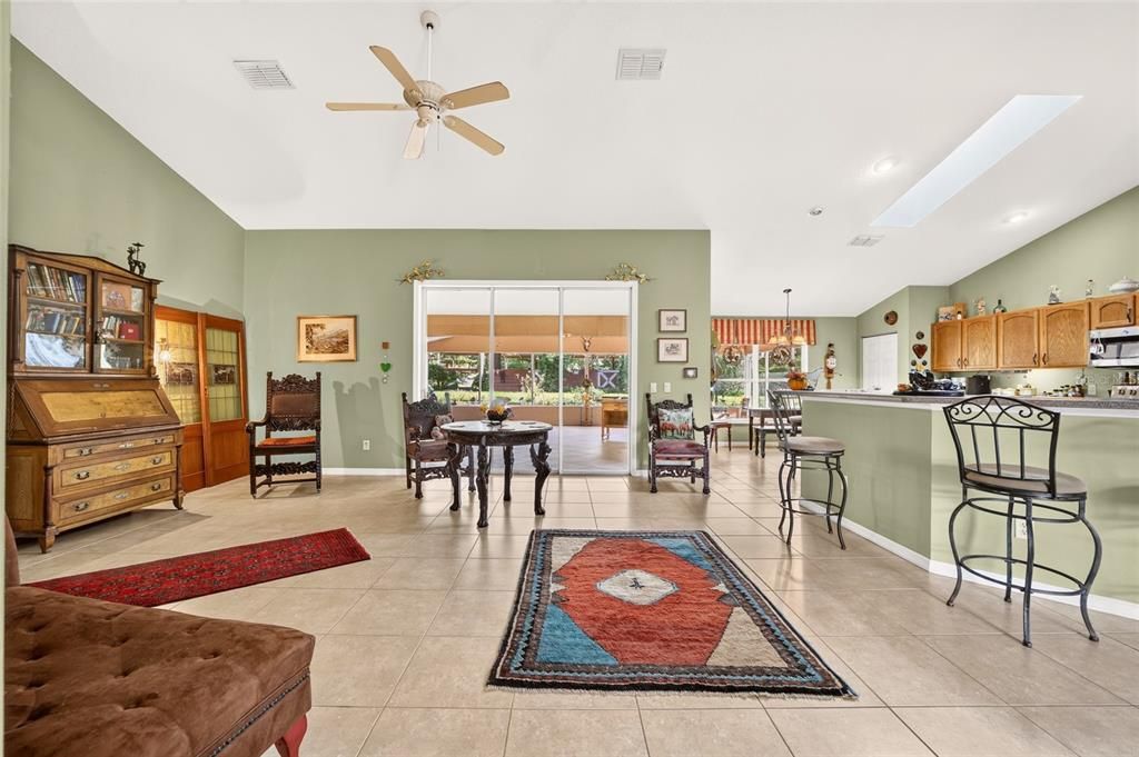 For Sale: $720,000 (3 beds, 2 baths, 2135 Square Feet)