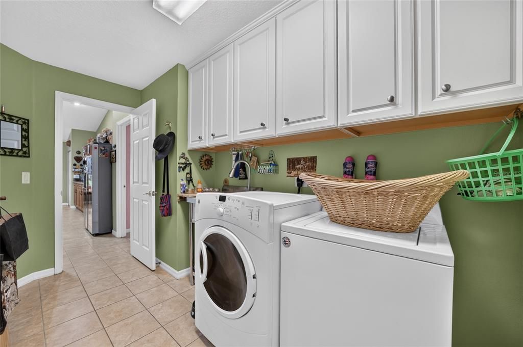 For Sale: $720,000 (3 beds, 2 baths, 2135 Square Feet)