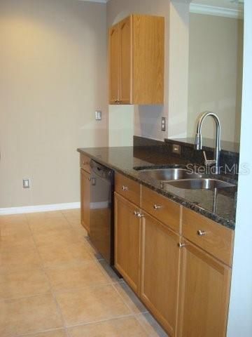 For Rent: $2,250 (3 beds, 2 baths, 1332 Square Feet)
