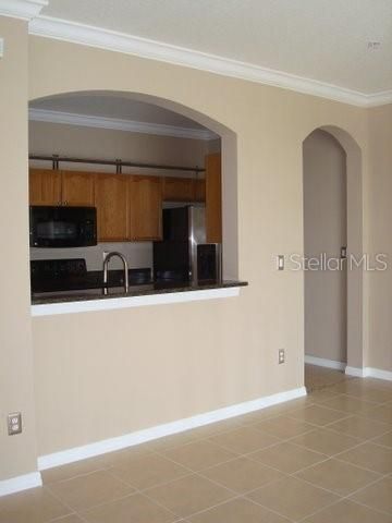 For Rent: $2,250 (3 beds, 2 baths, 1332 Square Feet)