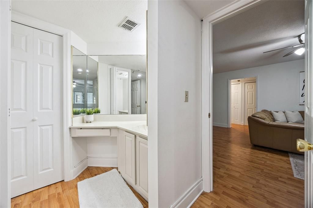 На продажу: $259,000 (3 спален, 2 ванн, 1770 Квадратных фут)