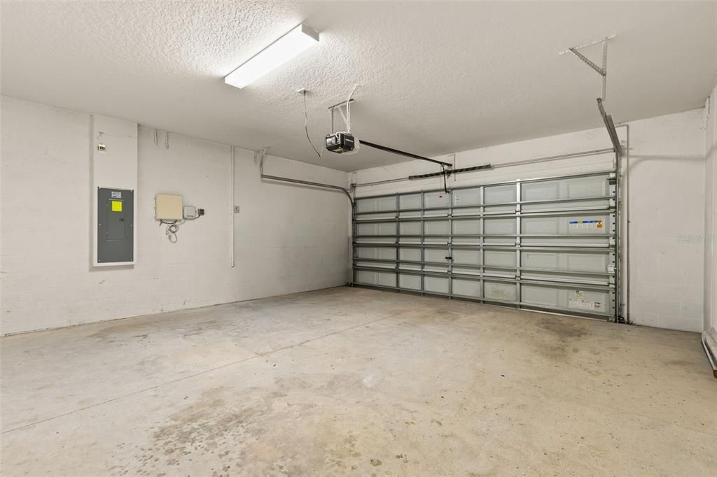 На продажу: $500,000 (5 спален, 2 ванн, 2949 Квадратных фут)