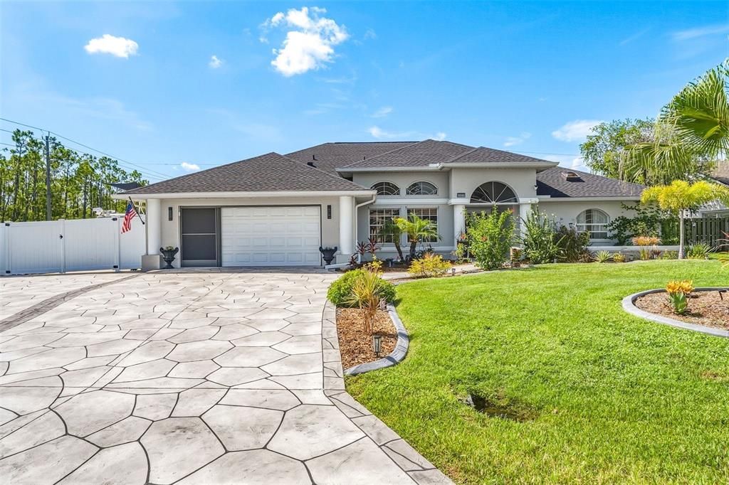 На продажу: $594,999 (3 спален, 3 ванн, 3000 Квадратных фут)