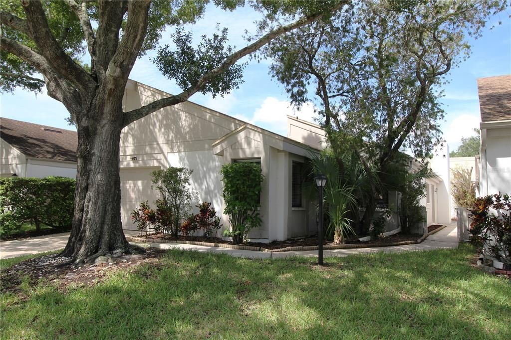 For Rent: $3,100 (4 beds, 2 baths, 1730 Square Feet)