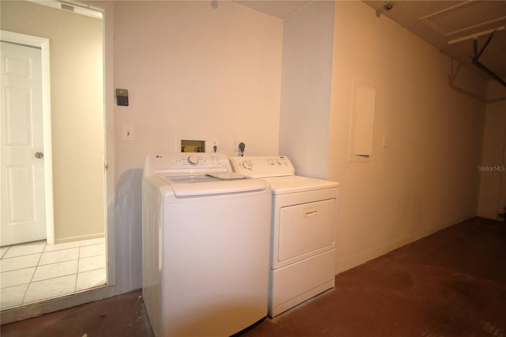 For Rent: $3,100 (4 beds, 2 baths, 1730 Square Feet)
