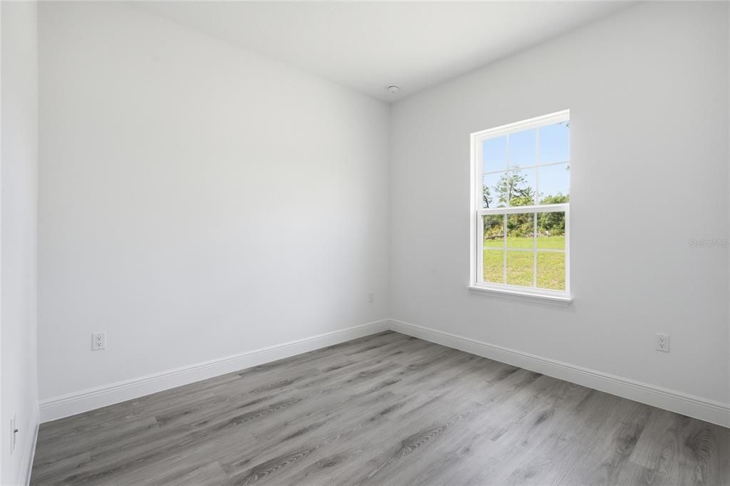 For Rent: $2,300 (3 beds, 2 baths, 1792 Square Feet)
